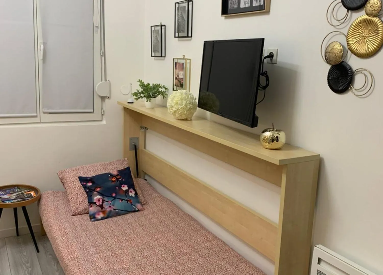Paris Beautiful Cozy Studio Apartment